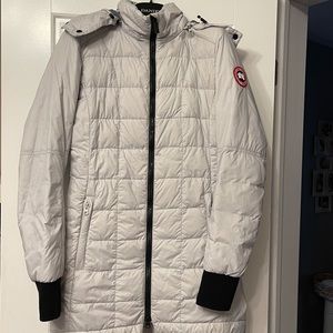 Canada Goose Down Filled hooded Women’s Jacket size small